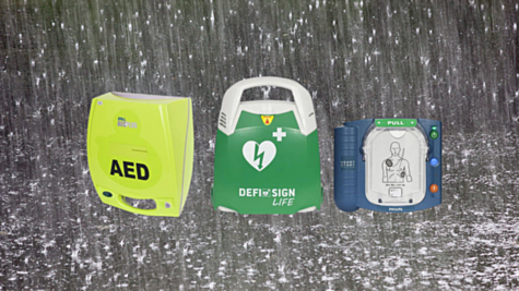 AED in de regen